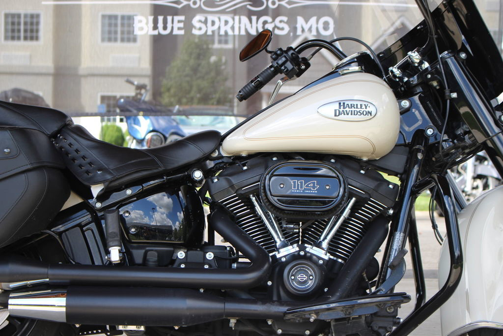 Heritage Classic 114