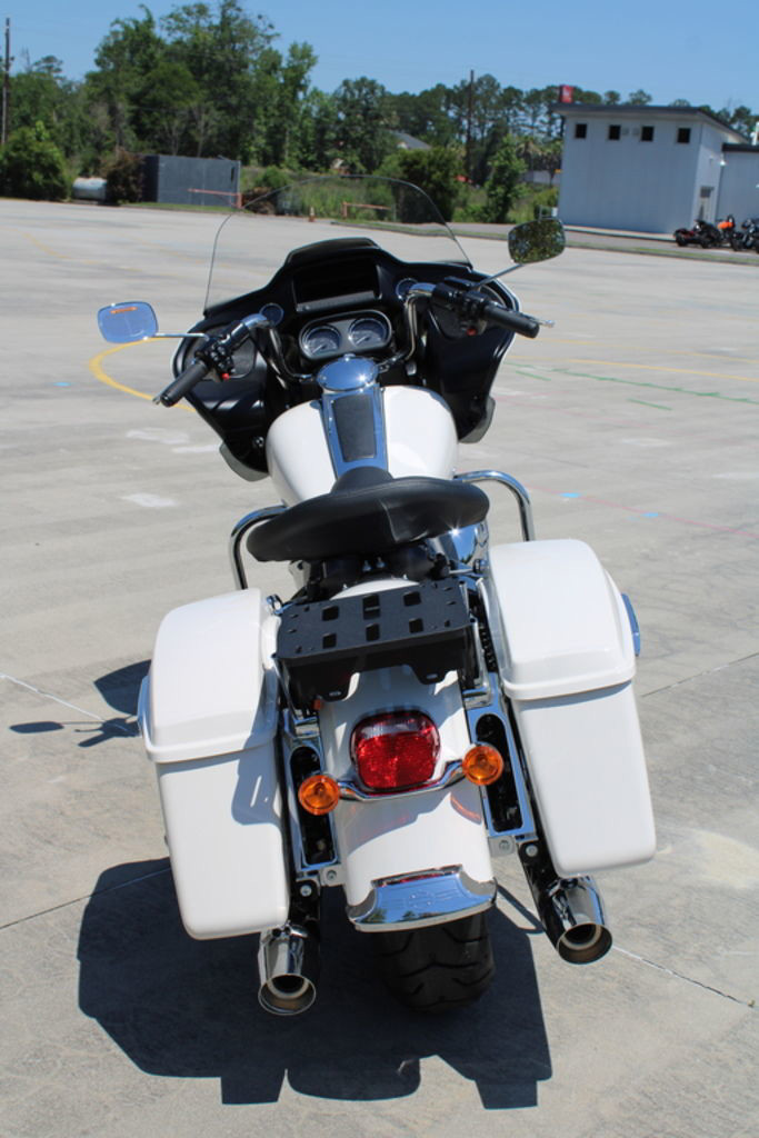 Road Glide®