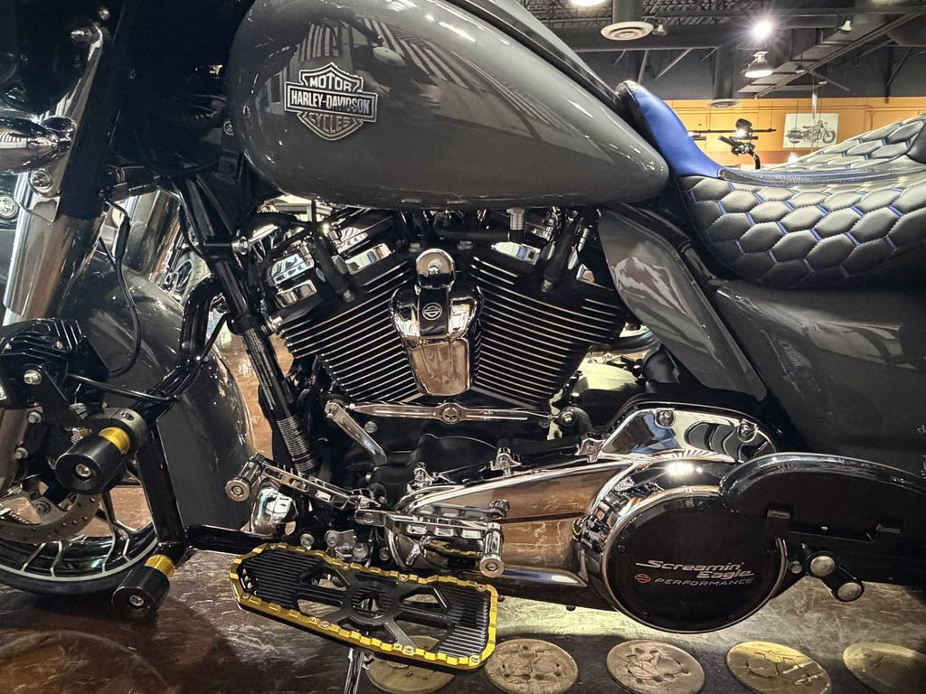 Street Glide® Special