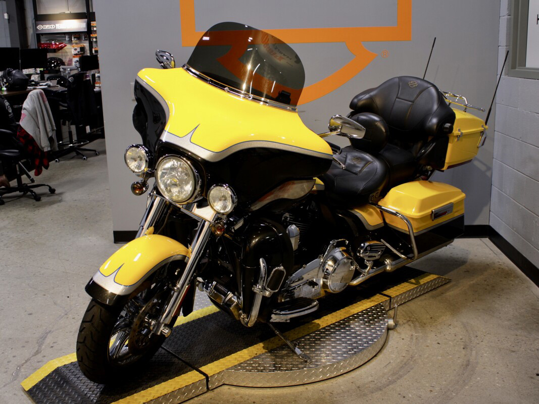 CVO® Ultra Classic® Electra Glide®