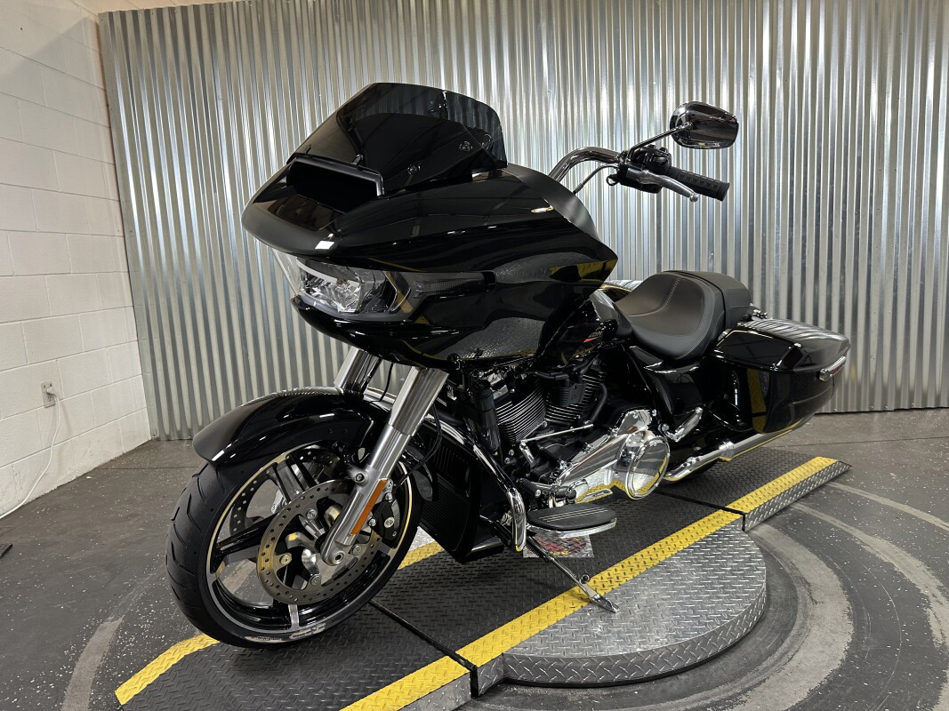 Road Glide®