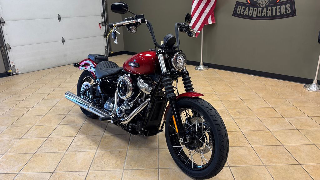 Street Bob®