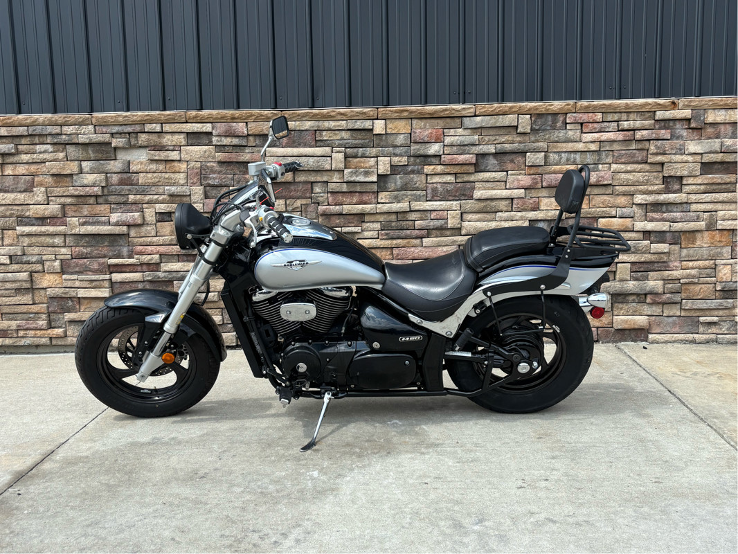 Boulevard 800 (Marauder)