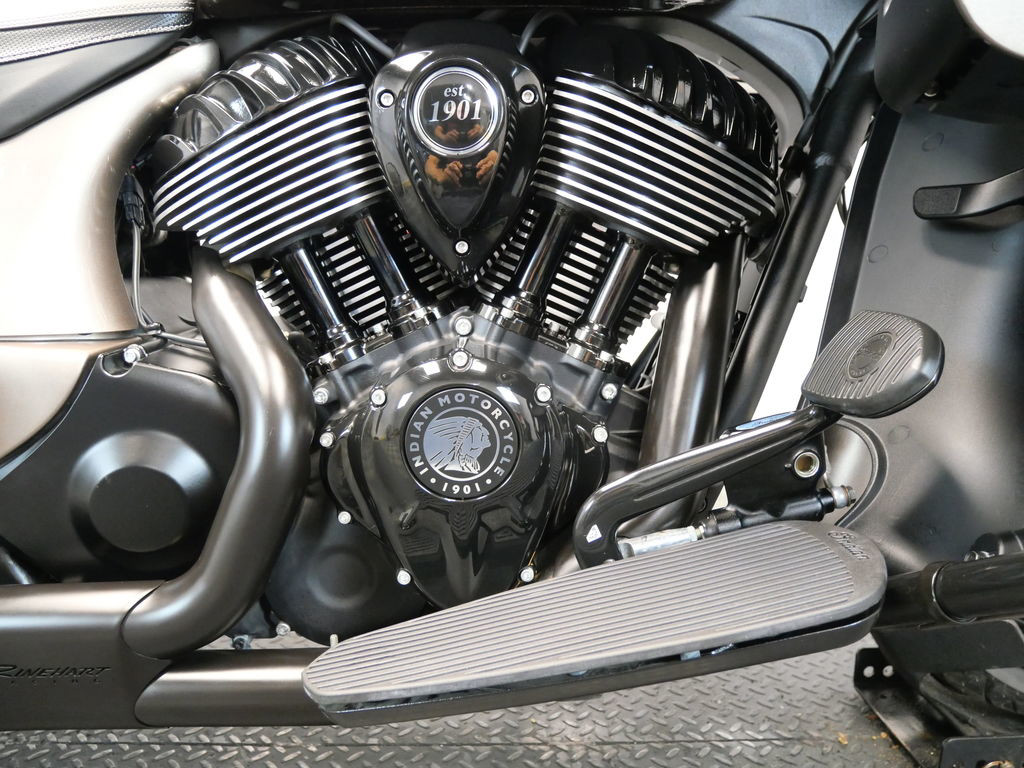 Roadmaster Dark Horse