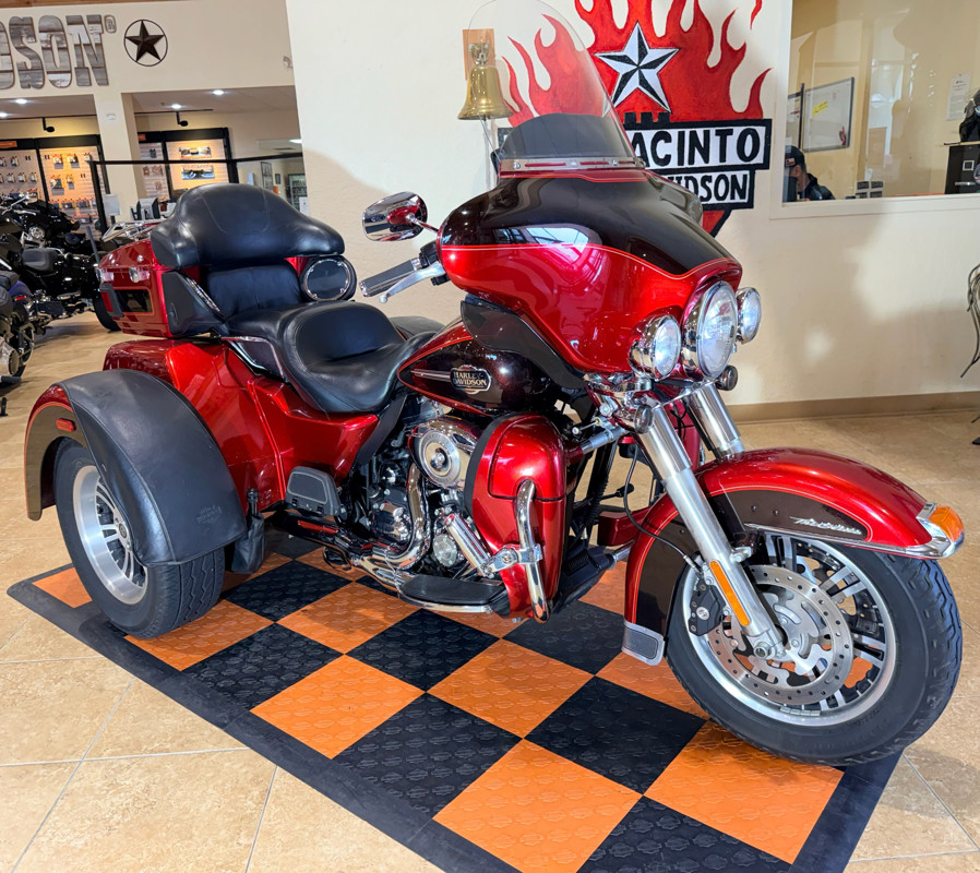 Tri Glide® Ultra Classic®