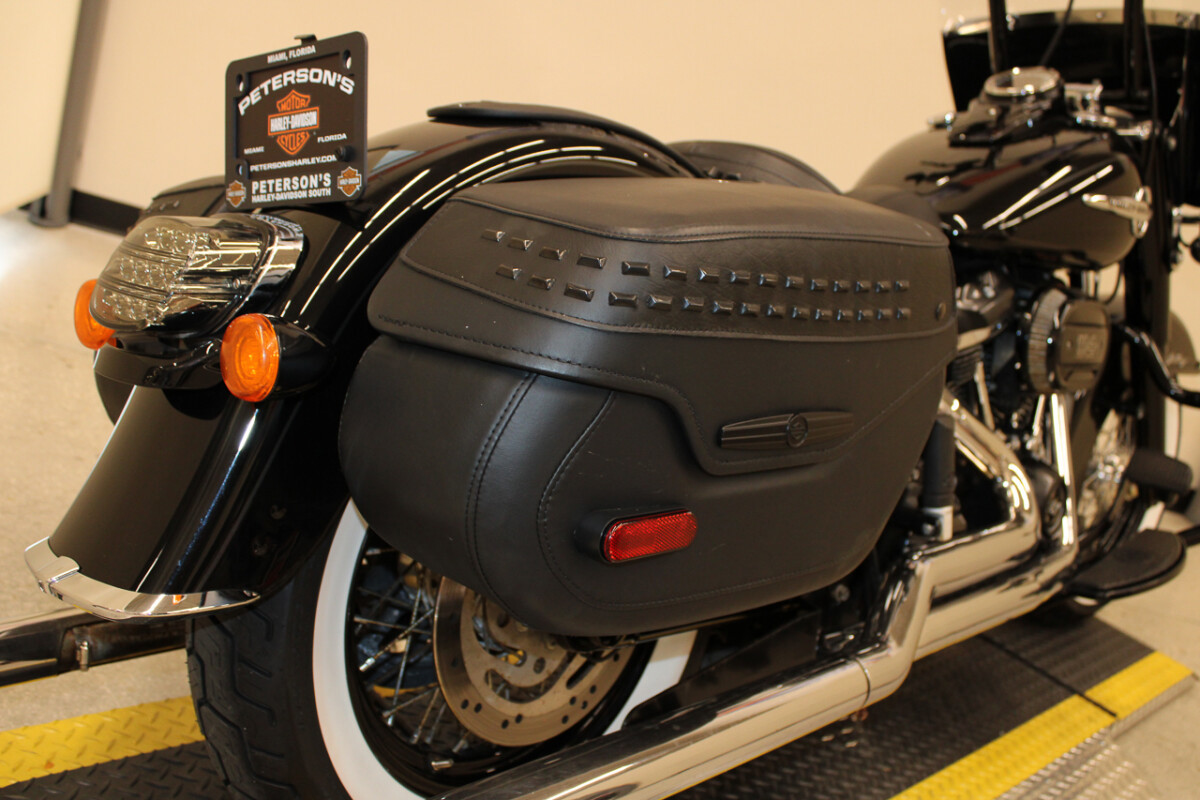 Softail® Heritage Classic 114