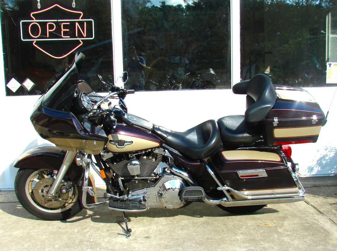 Road Glide®