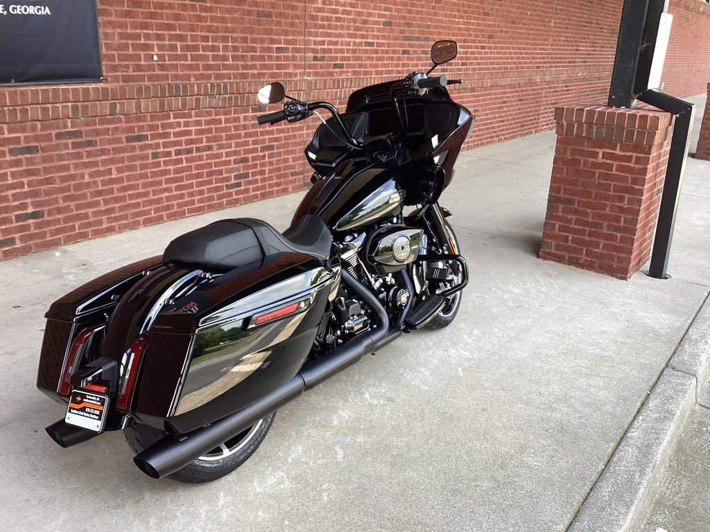Road Glide®