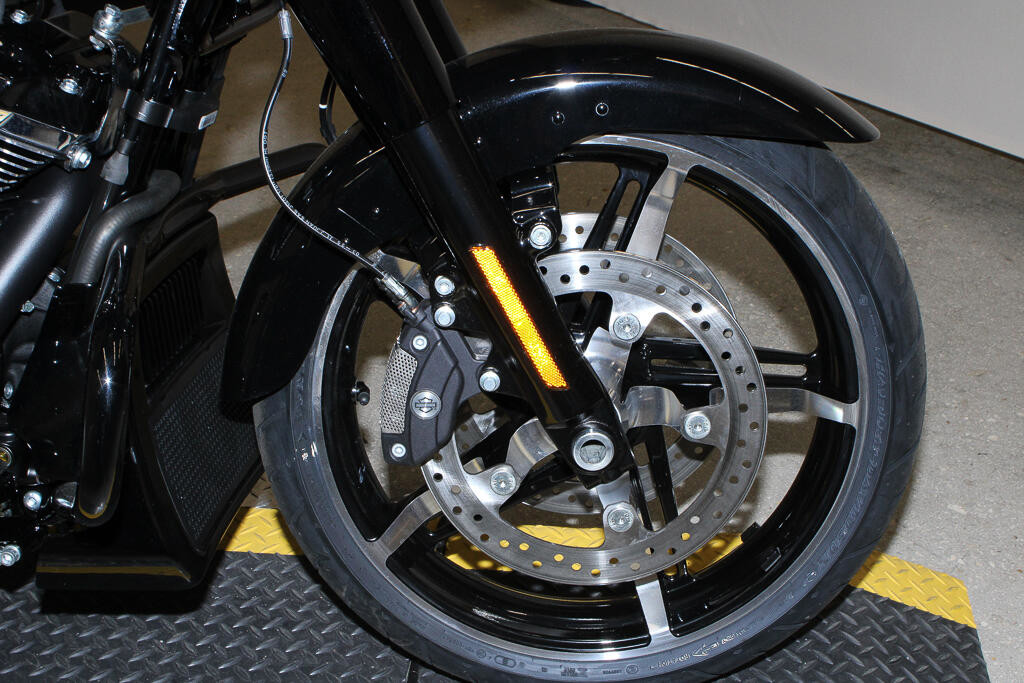 Road Glide®