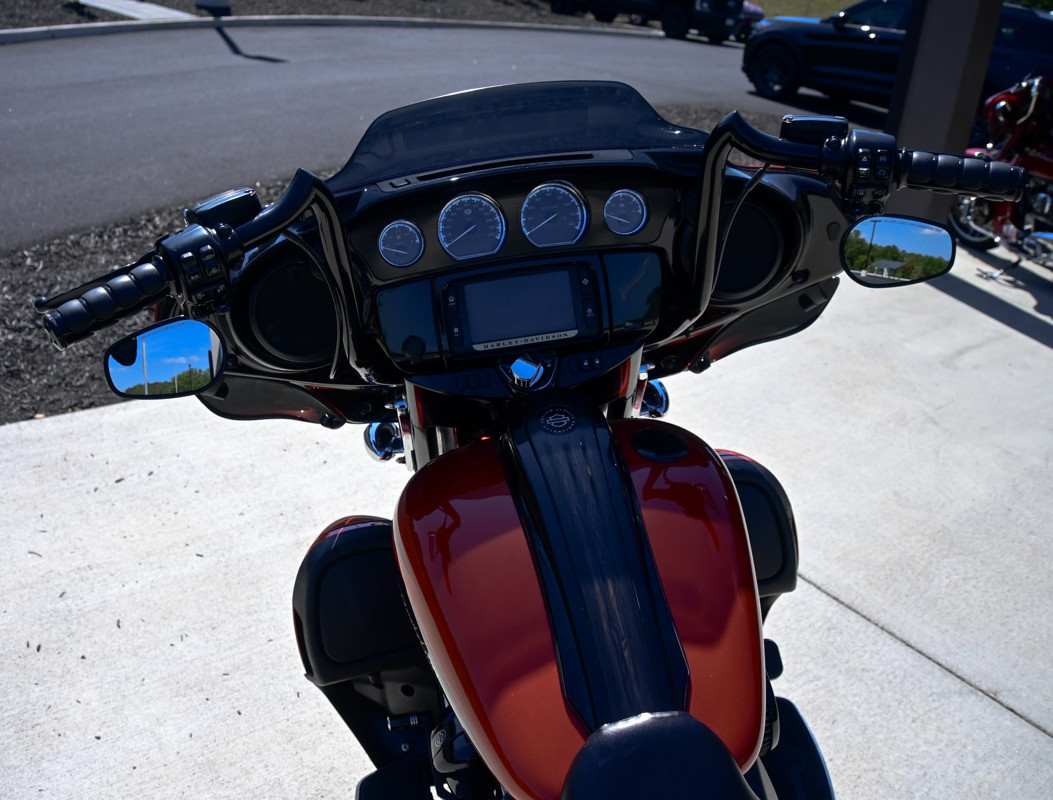 CVO® Street Glide®