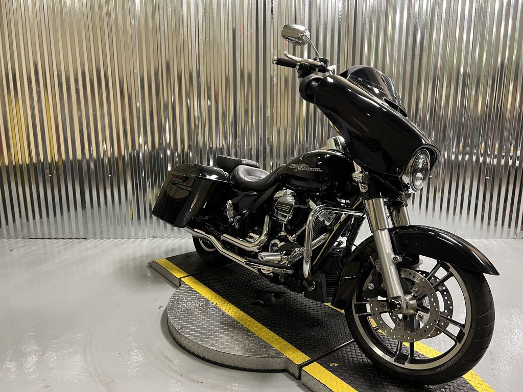 Street Glide® Special