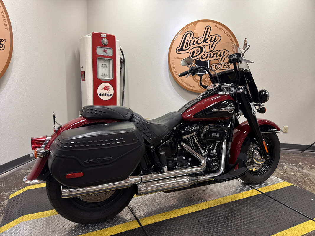 Softail® Heritage Classic 114