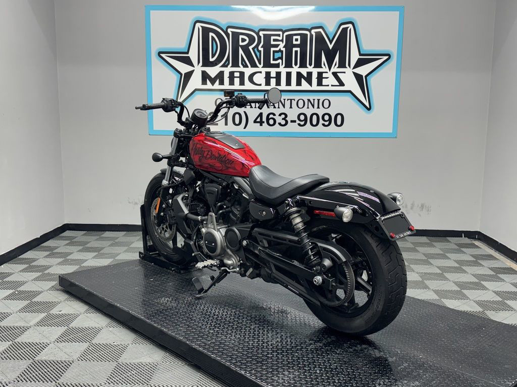 Nightster