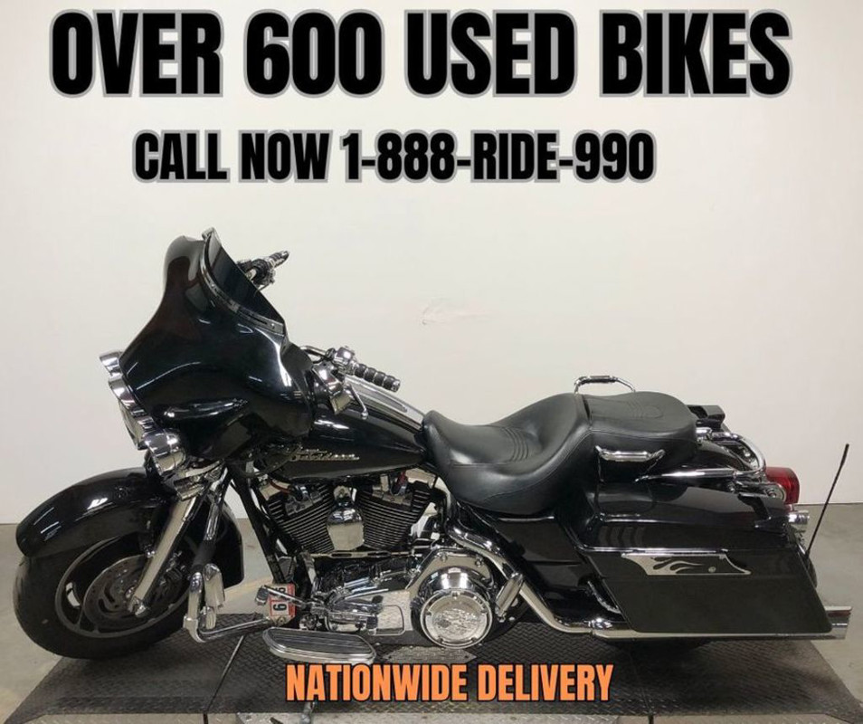 Street Glide®
