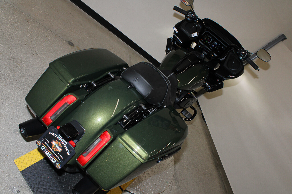Road Glide®