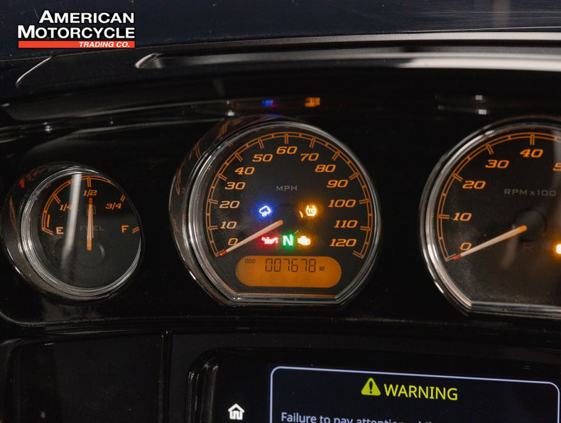 Street Glide® Special