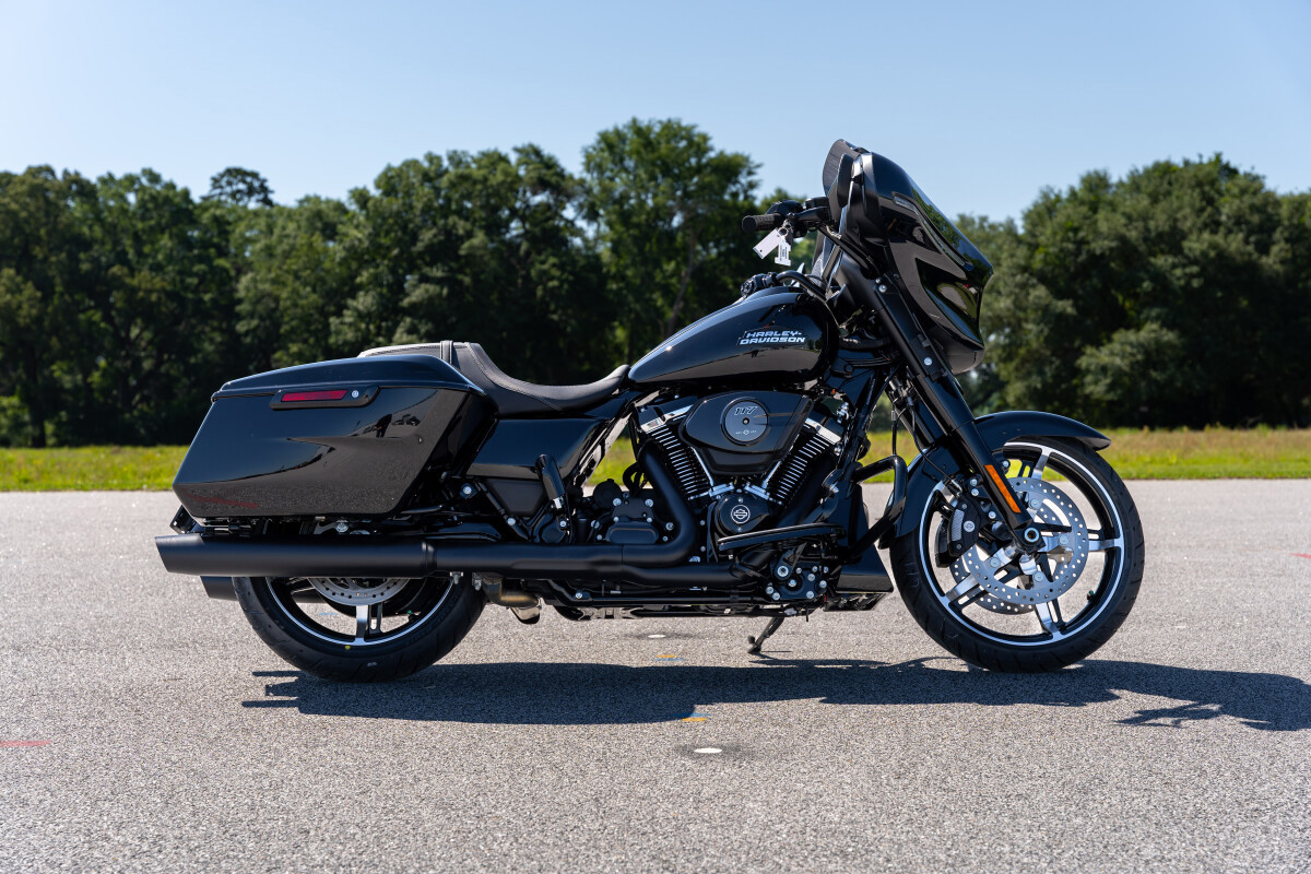 Street Glide®