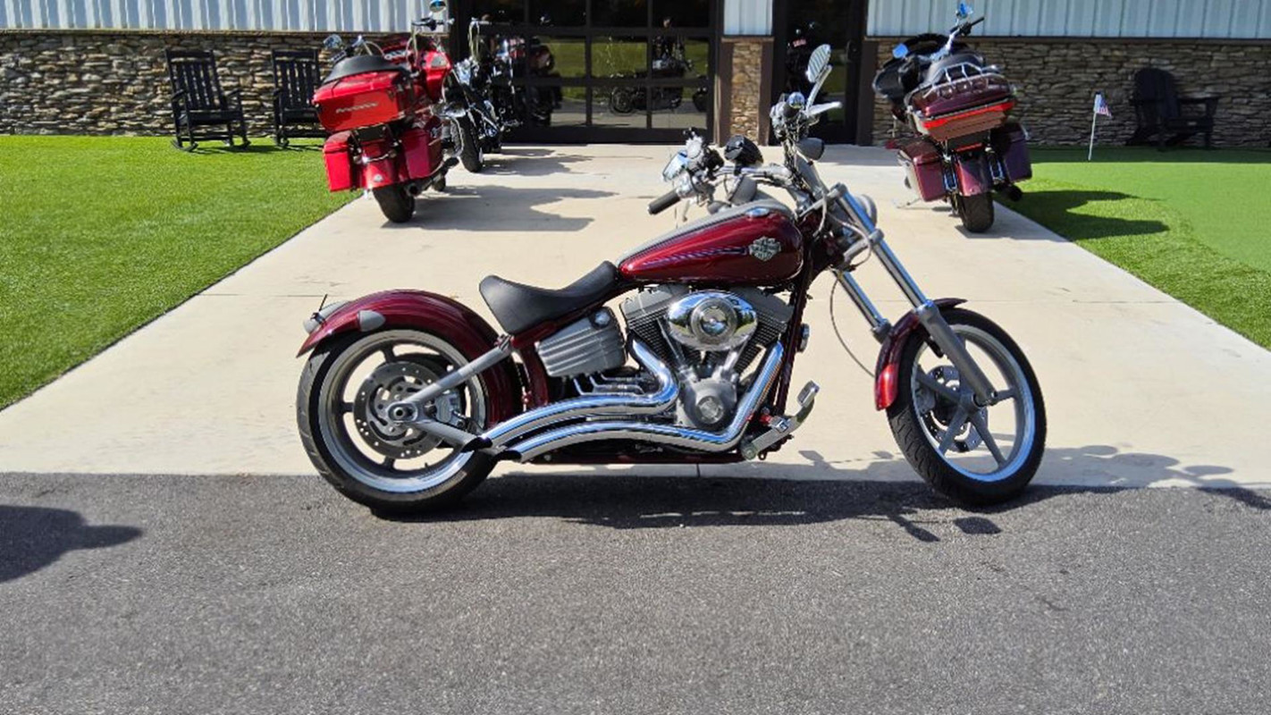 Softail® Rocker® C
