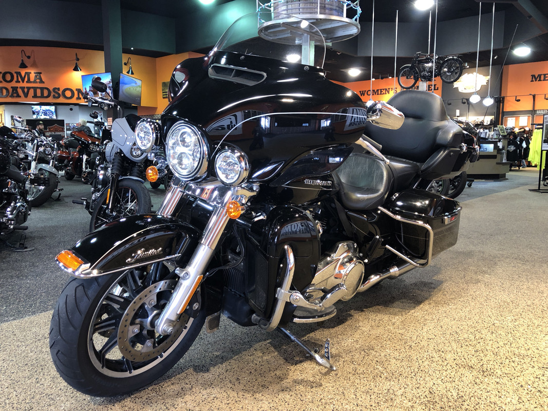 Electra Glide® Ultra Limited® Low
