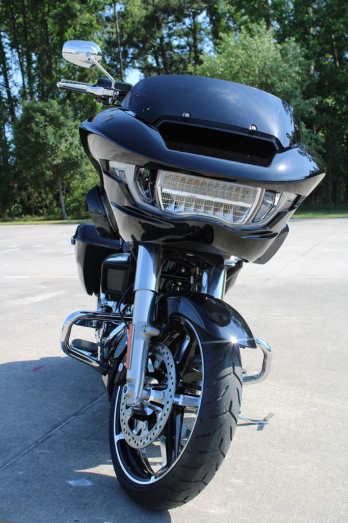 Road Glide®