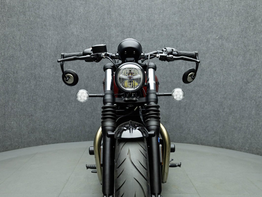 Bonneville Bobber