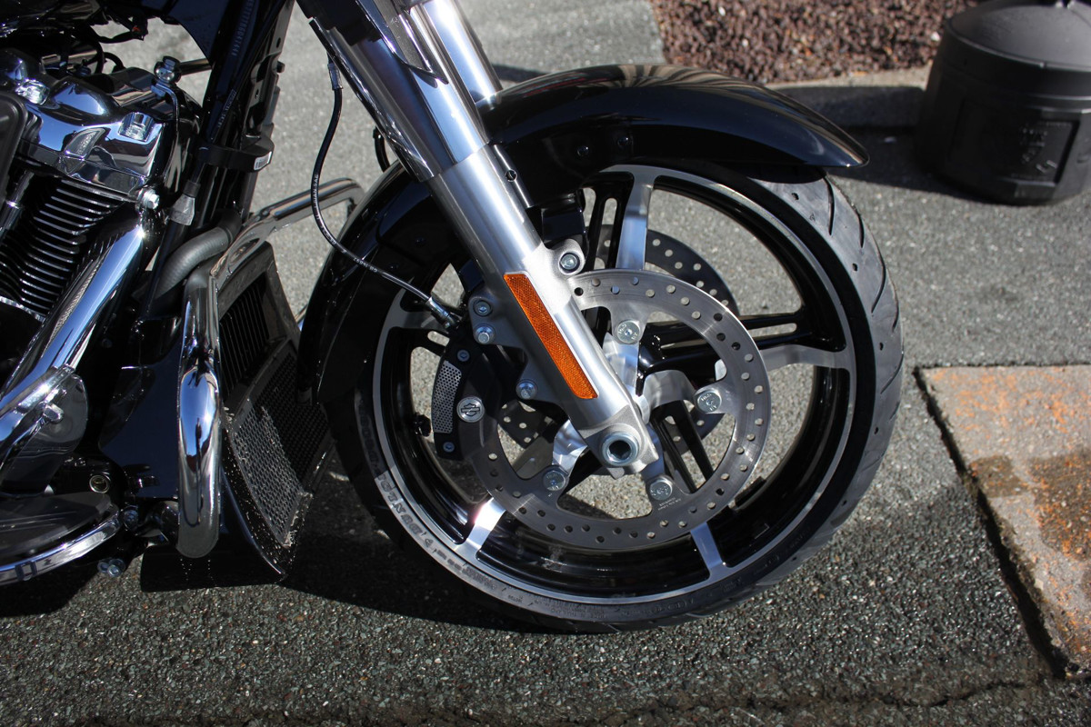 Street Glide®