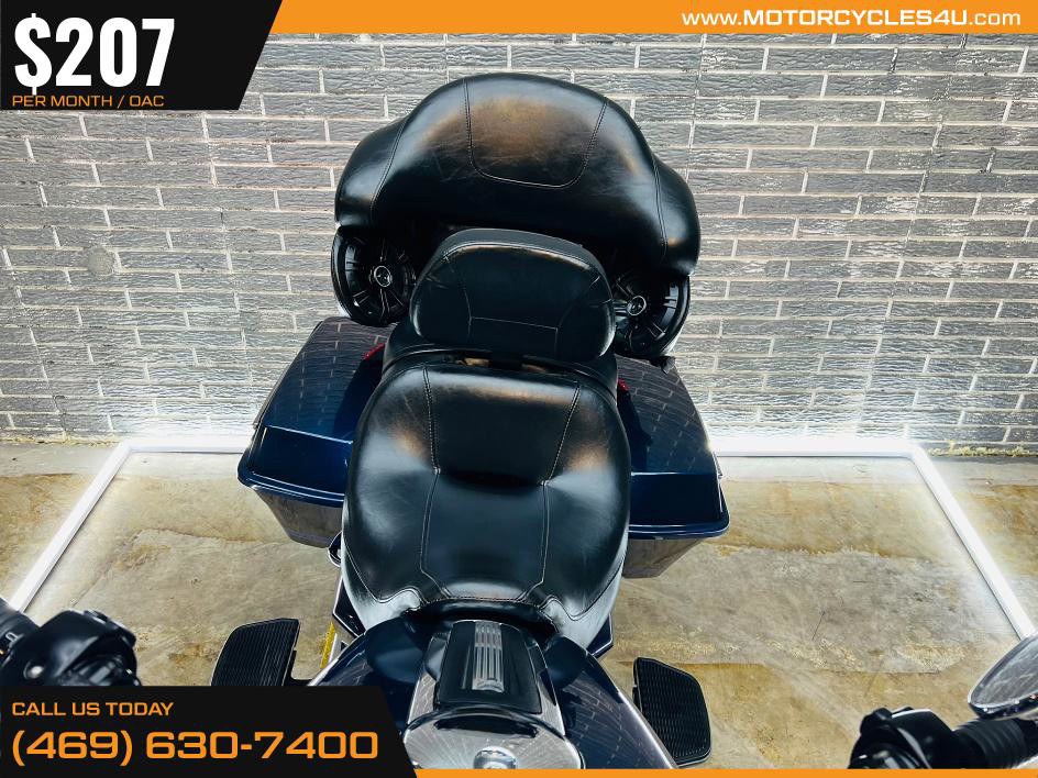 Road Glide® Ultra