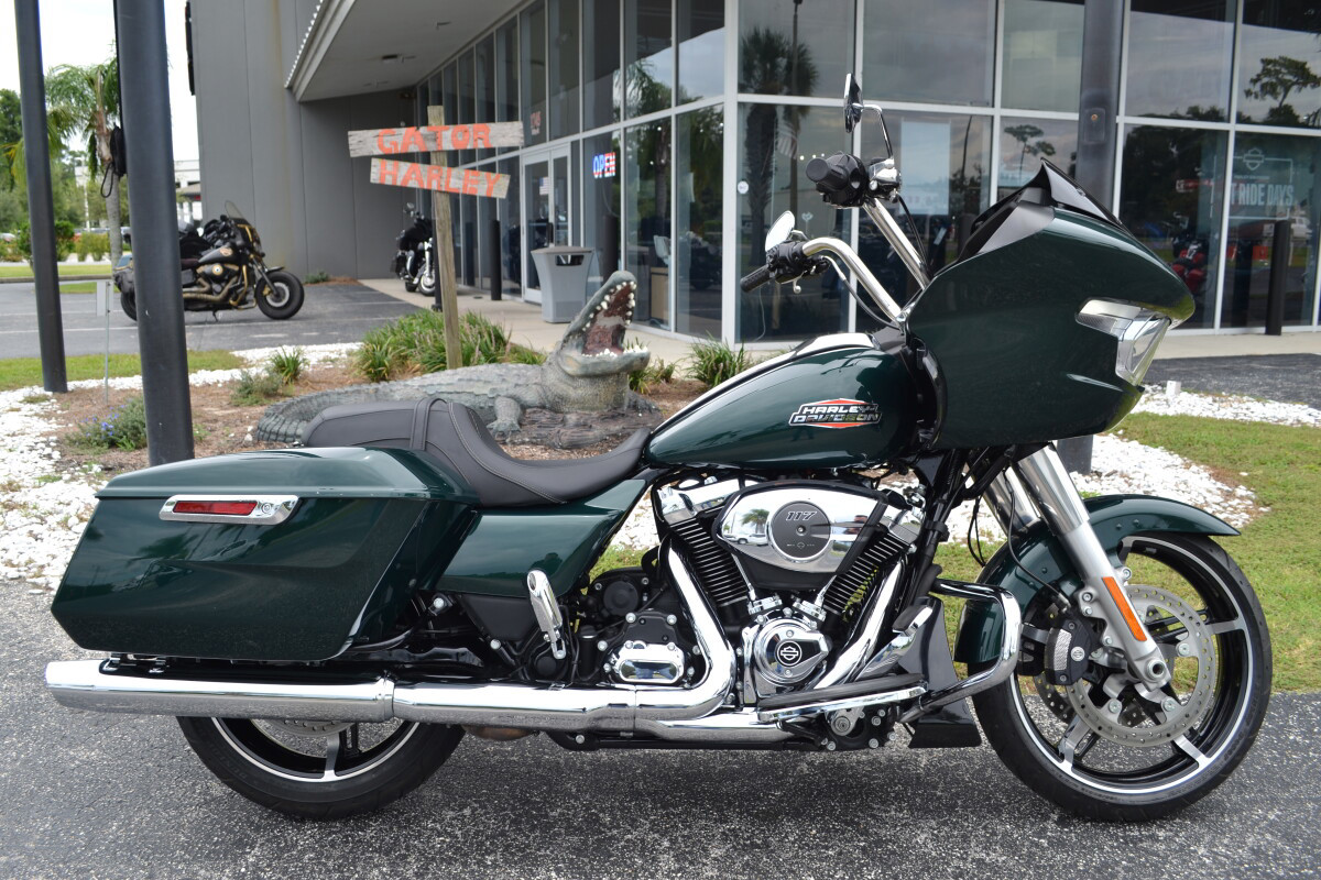 Road Glide®