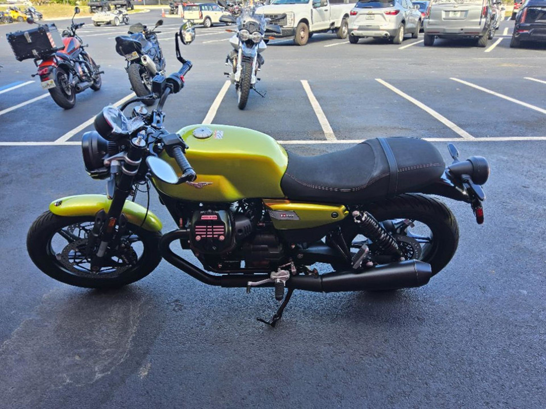 V7 Sport