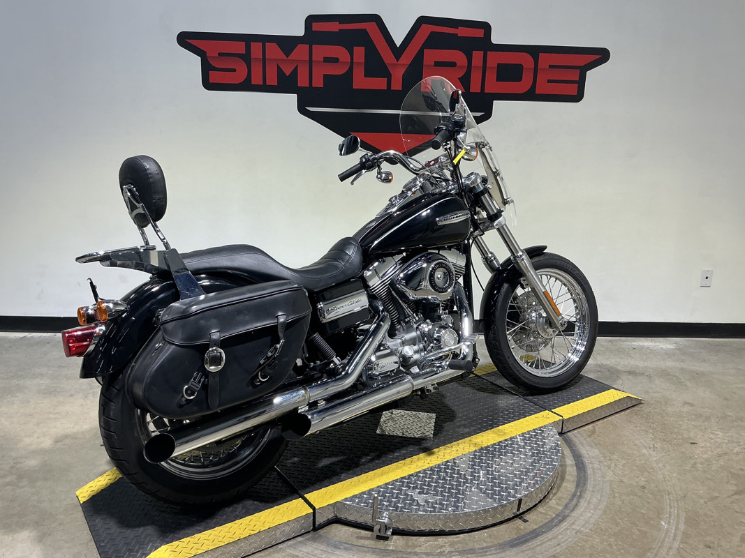 Dyna® Super Glide® Custom