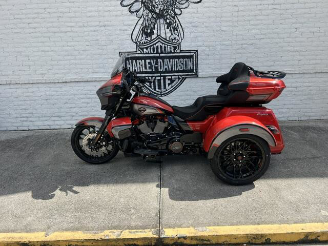 CVO® Street Glide® 3 Limited