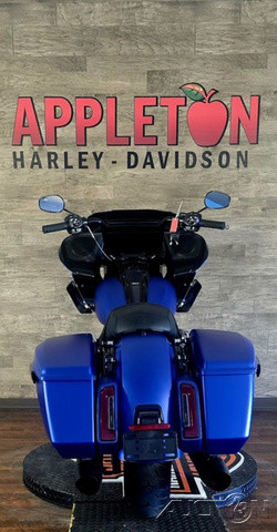 Road Glide®