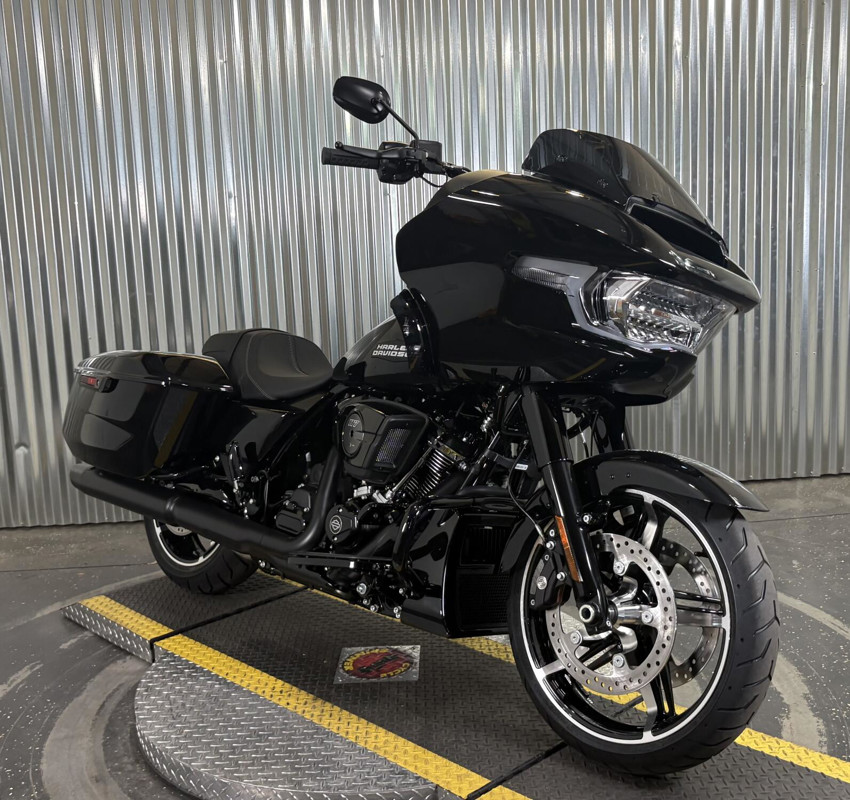 Road Glide®