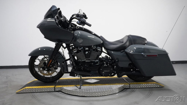 Road Glide® Special
