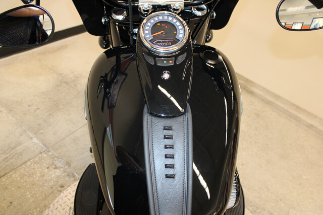 Heritage Classic 114