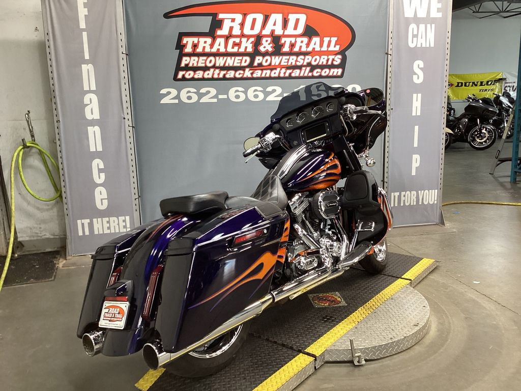 CVO® Street Glide®