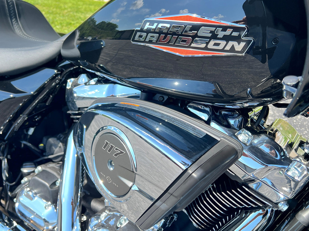 Road Glide®
