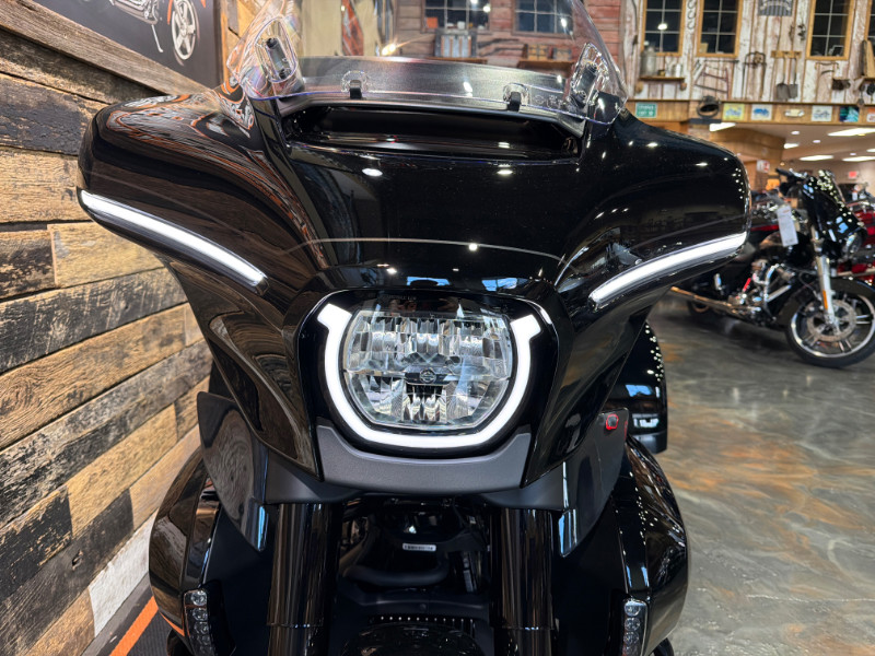 Street Glide® 3 Limited