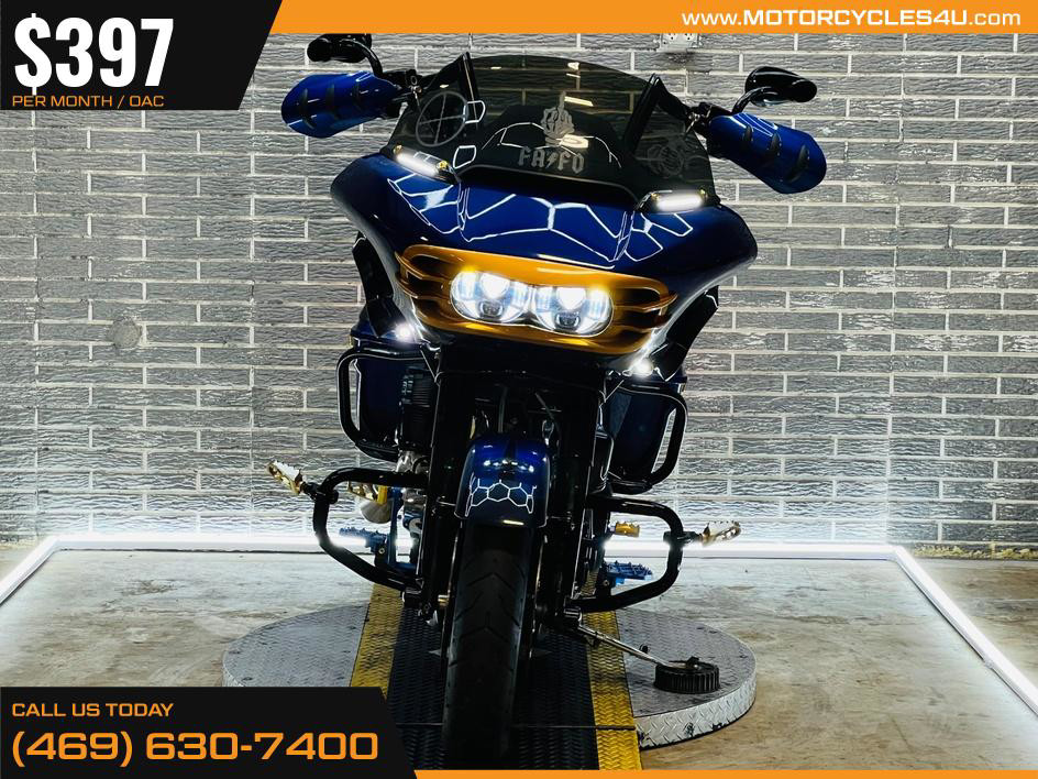Road Glide®