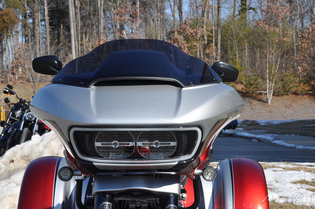 Road Glide® 3