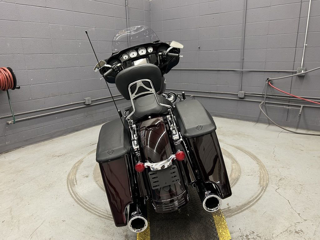 Street Glide®