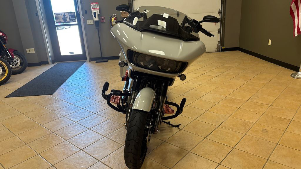 CVO® Road Glide®