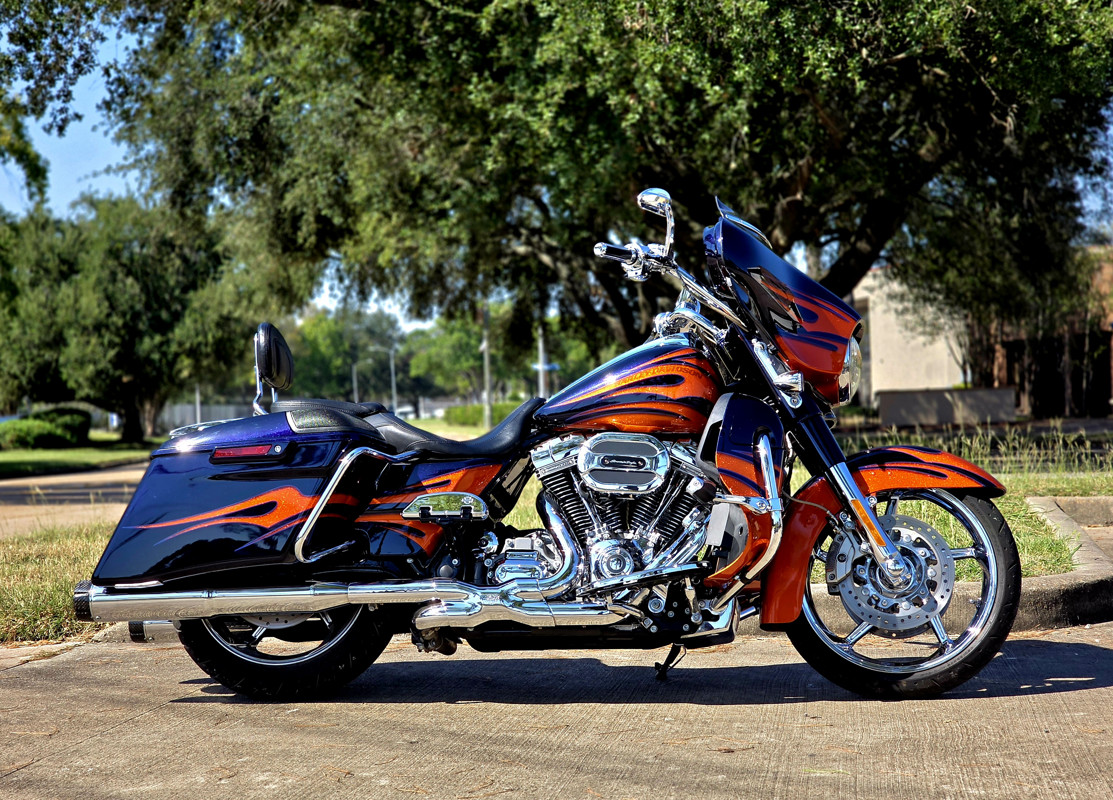 CVO® Street Glide®