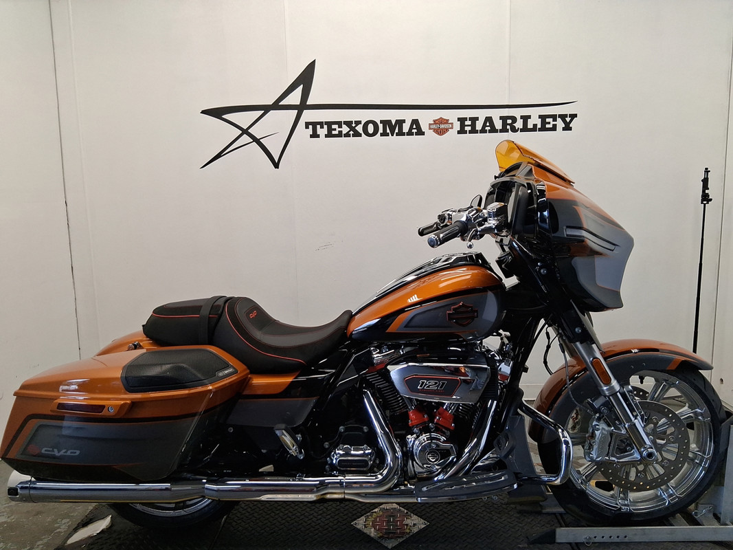 CVO® Street Glide®