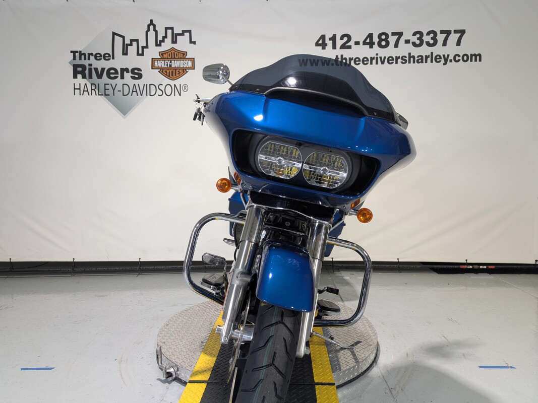 Road Glide®