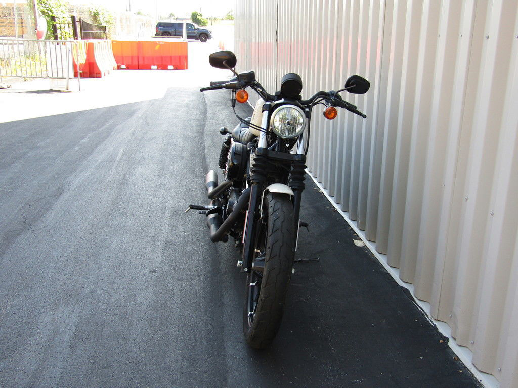 Iron 883®