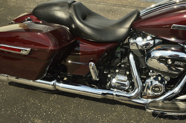 Street Glide®