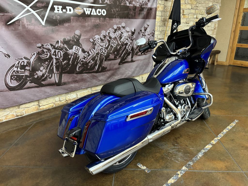 Road Glide®