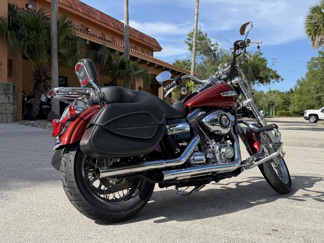Dyna® Super Glide® Custom