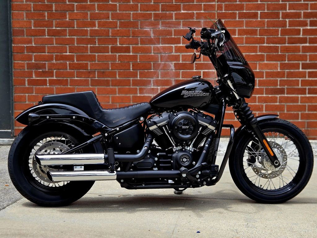 Softail® Street Bob®